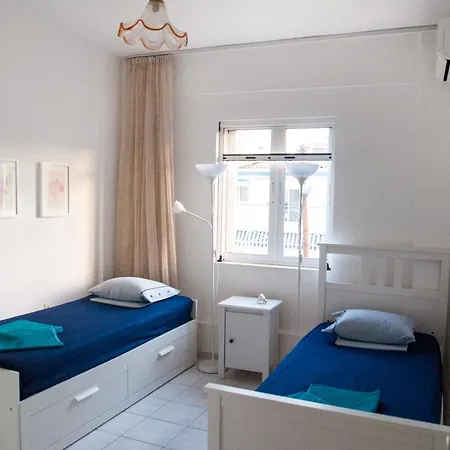 Alexger House View *