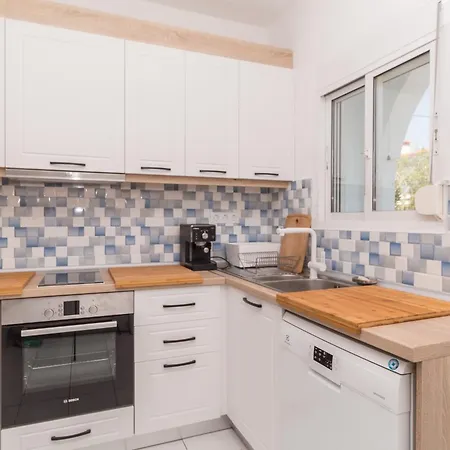 Alexger House View * Γερακινή