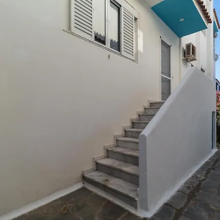 Alexger House View * Γερακινή