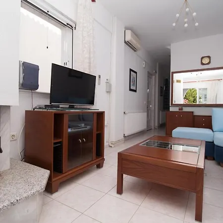 Alexger House View *