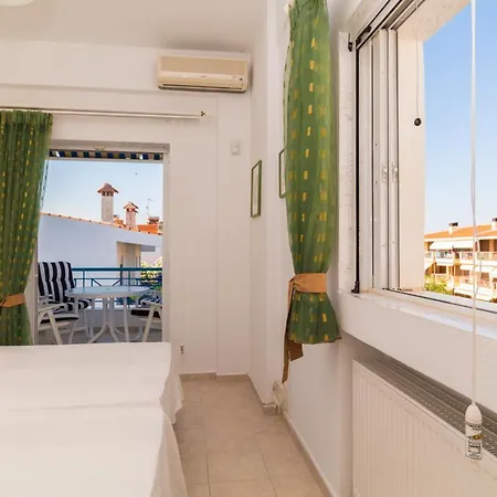 Alexger House View * Γερακινή